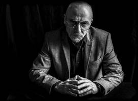 Graham Parker Reviews The Singles